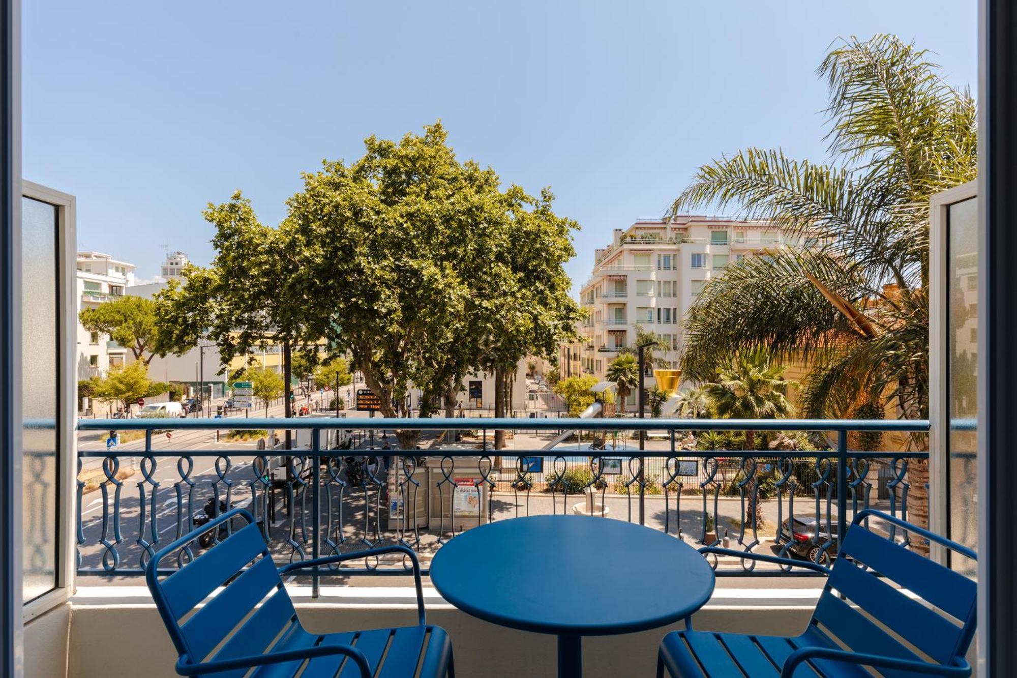 Yelo Promenade Powered By Sonder Hotel Nice Room photo